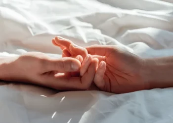 وسایل مورد نیاز شب جمعه چیست؟ راهنمای کامل