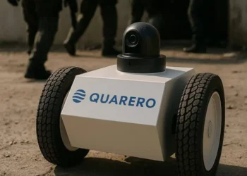 Quarero از ربات امنیتی خودران با قابلیت‌های مکالمه‌ای رونمایی کرد