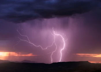 شراکت آتمو و رین‌میکر برای بارورسازی ابر