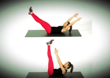 شکم توتاچ؛ ۱۲ حرکت طلایی ورزش برای لاغری شکم زنانه