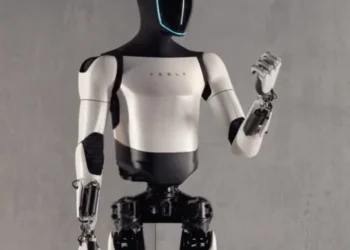 چالش‌های بزرگ تسلا در مسیر ساخت ربات اپتیموس