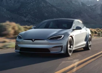 گراک وارد جاده شد؛ تسلا به‌روز شد!