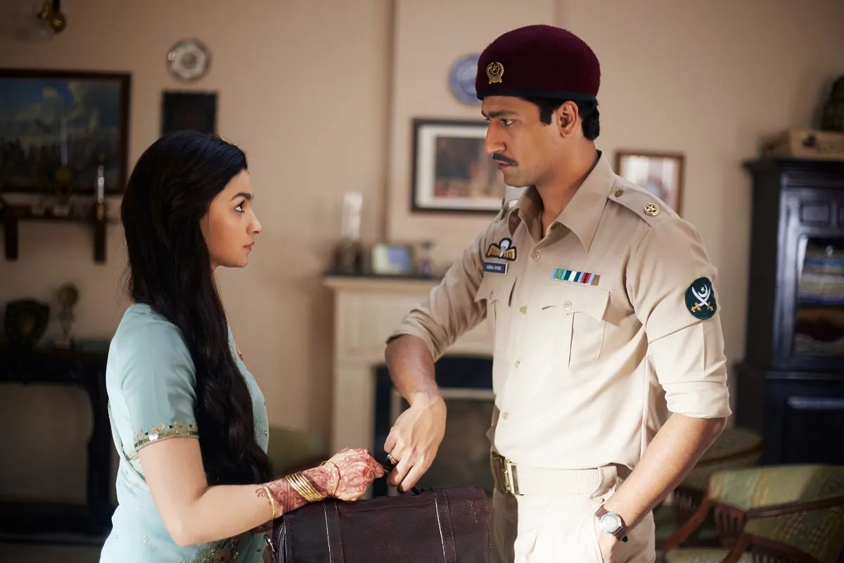 15 فیلم سینمایی هندی عاشقانه جنگی تکرارنشدنی؛ از Raazi تا Sangam