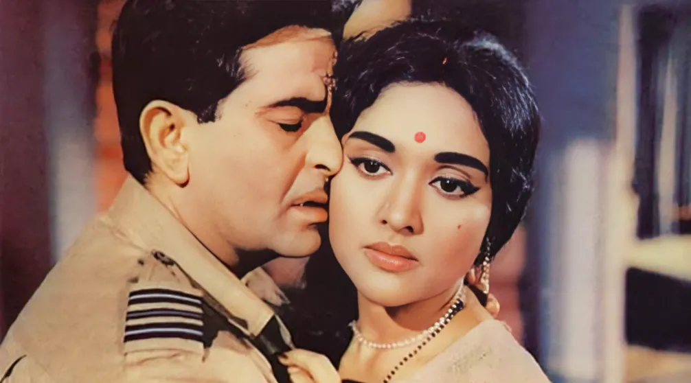 15 فیلم سینمایی هندی عاشقانه جنگی تکرارنشدنی؛ از Raazi تا Sangam
