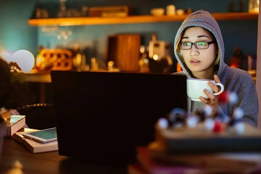 7 اشتباه رایج در انتخاب بهترین فیلم های ایرانی برای تماشا