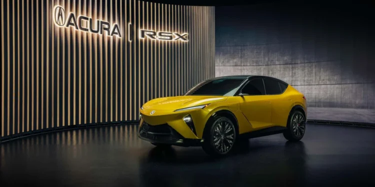 آکورا RSX؛ شاسی‌بلند برقی نرم‌افزارمحور