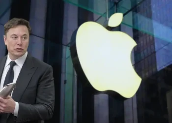 ماسک: اپل OpenAI را در اپ‌استور ترجیح می‌دهد