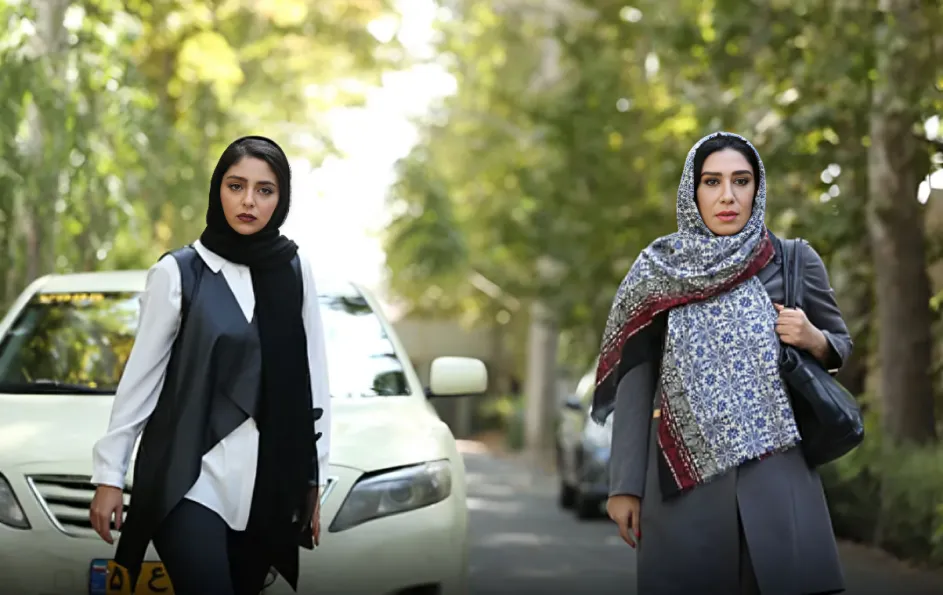 نقد فیلم ملاقات با جادوگر؛ یک کمدی بی‌ارزش