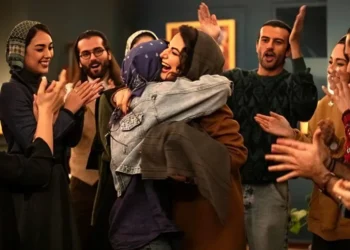 همه چیز در مورد فیلم ساعت شش صبح؛ آیا ارزش دیدن دارد؟