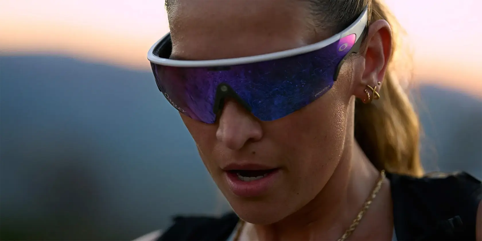 Oakley Meta Vanguard؛ عینک ورزشی با دوربین 3K