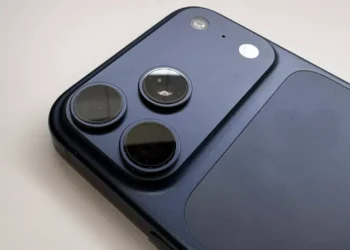 اپل سد تازه‌ای مقابل جاسوس‌افزارها در آیفون 17 بنا کرد