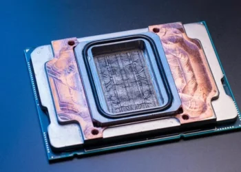 راز خنک‌سازی 3 برابری تراشه‌های هوش مصنوعی مایکروسافت