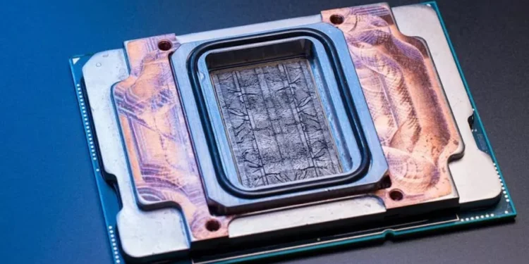 راز خنک‌سازی 3 برابری تراشه‌های هوش مصنوعی مایکروسافت