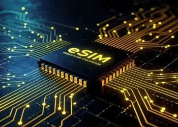 سیم کارت eSIM چیست و چگونه کار می‌کند؟