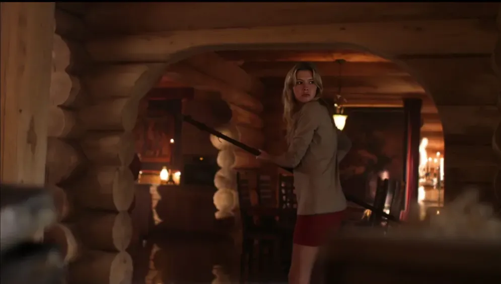 فیلم در آغوش خون‌ آشام 2013 Embrace of the Vampire