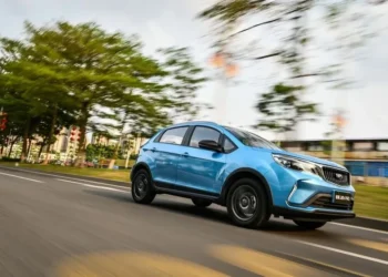 قیمت بک X3 پرو در مهرماه به 200 میلیون تومان رسید!