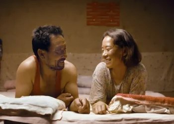 فیلم بازگشت به خاک (Return to Dust)