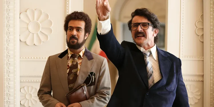 معرفی 12 فیلم از لیست بهترین فیلم های سینمایی طنز ایرانی جدید 1404