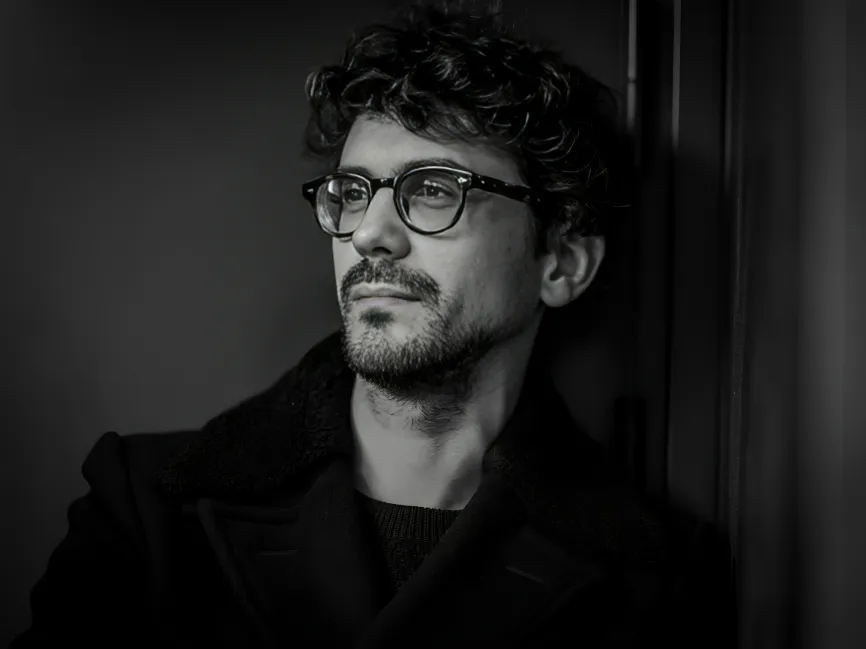 معرفی و داستان فیلم Love at Second Sight؛ عشق در نگاه دوم