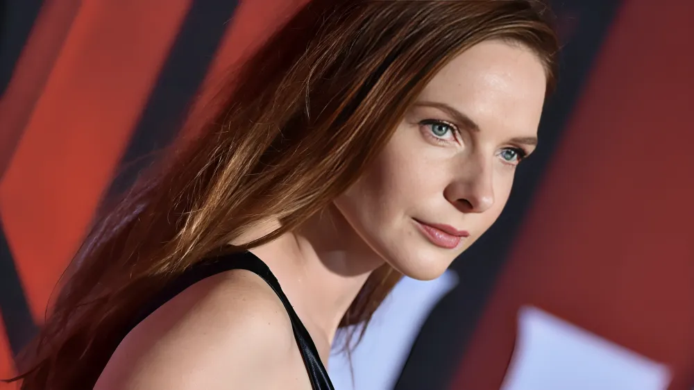 معرفی و داستان فیلم The Girl on the Train 2016 دختری در قطار