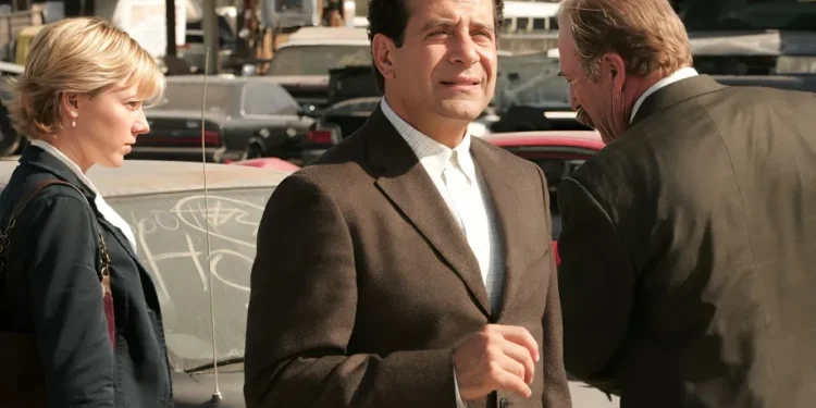 پیشنهاد سریال Monk؛ تجربه‌ای متفاوت در ژانر کارآگاهی