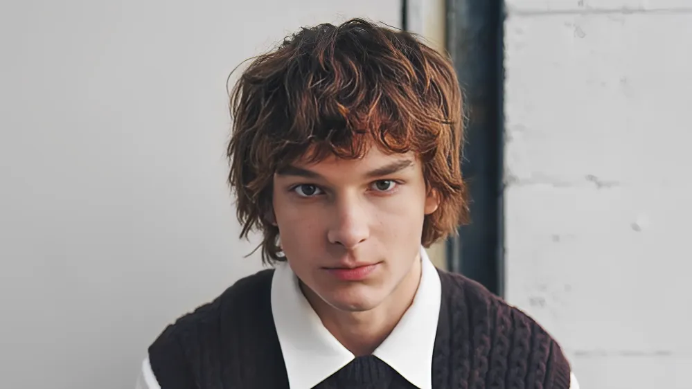 بازیگران فیلم در حسرت تو؛ معرفی 10 چهره فیلم Regretting You