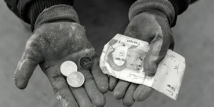 خط فقر در ایران 36 درصد شد؛ نگاهی به وضعیت معیشت مردم ایران