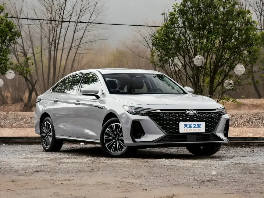 فونیکس آریزو 8؛ ورود غافلگیرکننده هیبرید 4 میلیاردی بازار