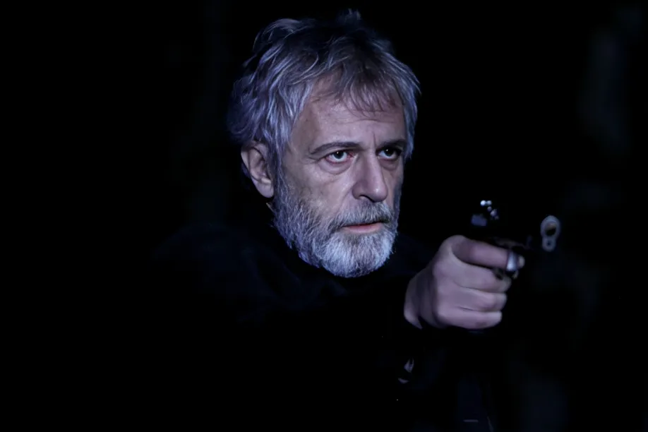 فیلم آقای وحشت 2025 Dehset Bey؛ داستان قاتل عاشق‌ پیشه