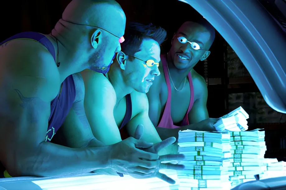 معرفی فیلم رنج و گنج Pain and Gain 2013 راک به دنبال ثروت