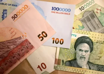 میلیاردها دلار نفت ایران گم شد؛ پشت پرده فساد صرافی‌ها